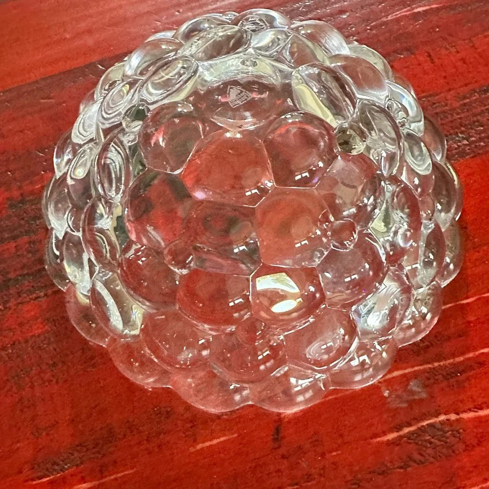 Orrefors Raspberry Bowl - Picture 3 of 11